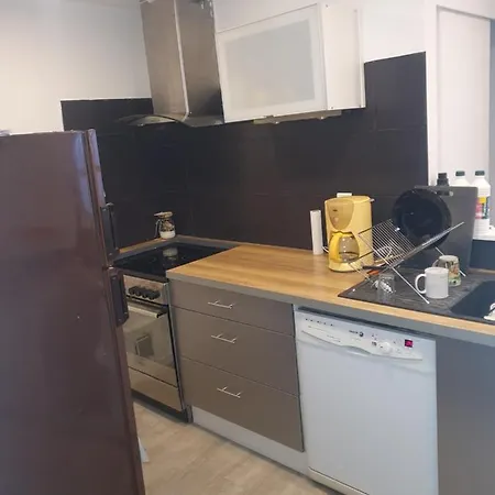 Δωμάτια σε οικογενειακή κατοικία Chambre Cozy Sejour Chez Habitant Saint-Étienne-du-Rouvray